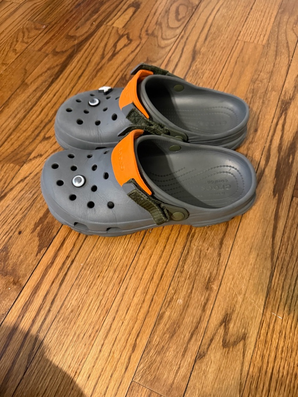 Crocs Unisex Classic All-Terrain Clog Gray w/Orange & Olive Green Size US M9/w11